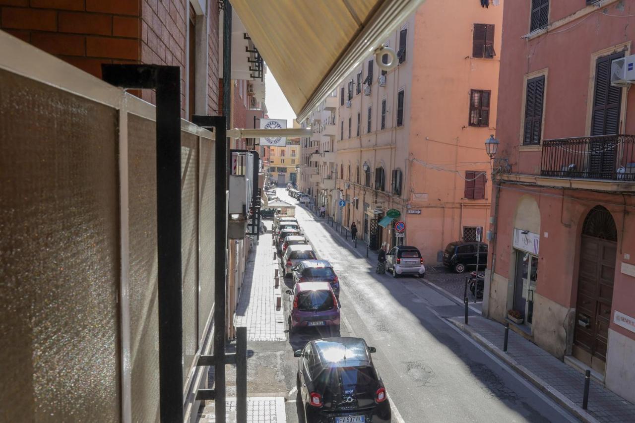 Central Guest House Civitavecchia Kültér fotó