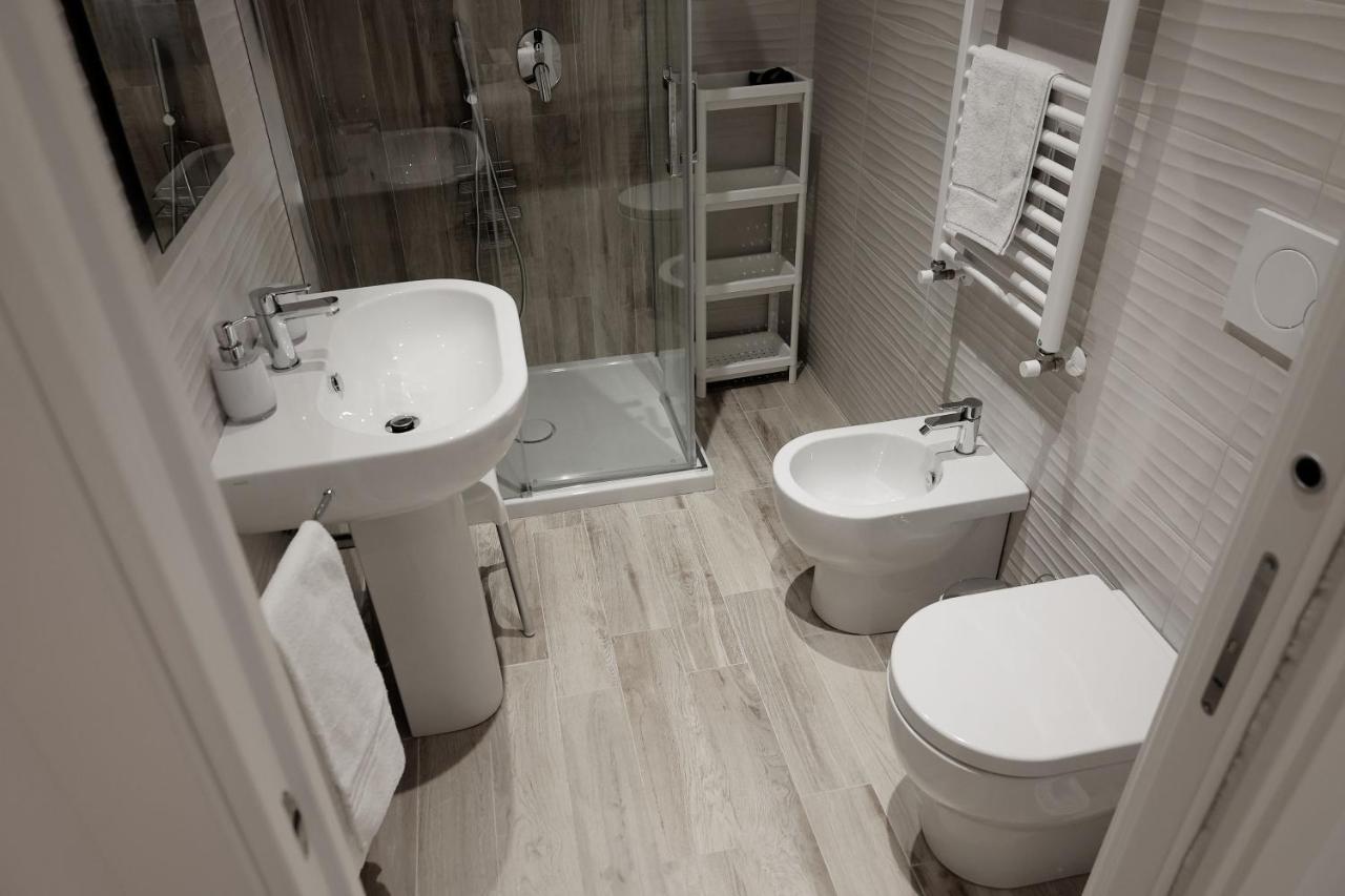 Central Guest House Civitavecchia Kültér fotó